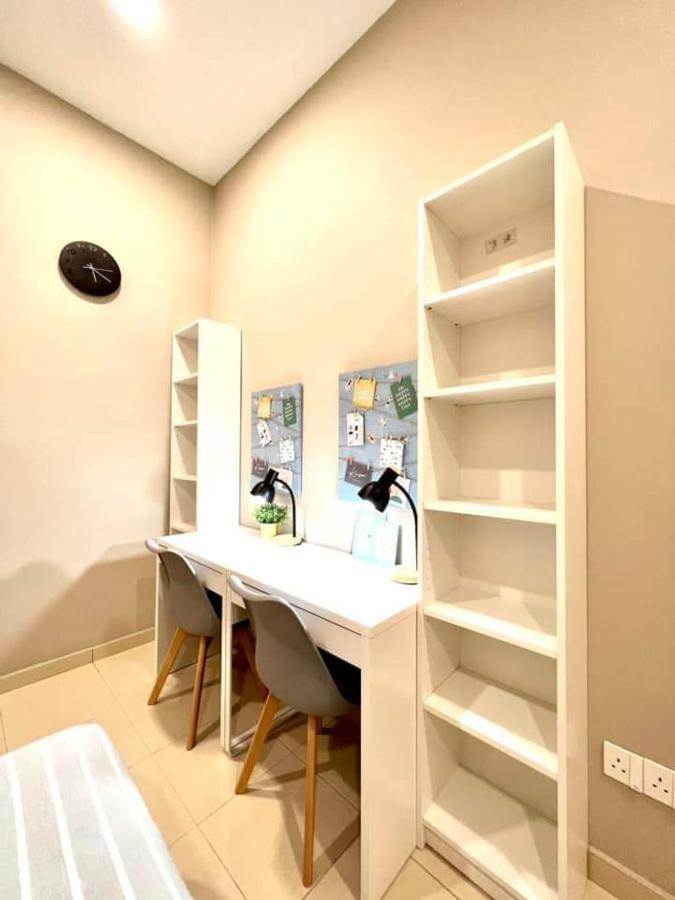 Faridz Homestay At Myra Saujana Kampong Simpang Empat Екстериор снимка